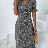 Robe à imprimé floral avec manches courtes et bouton
