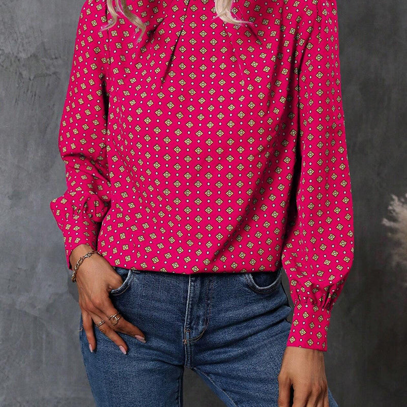 Blouse au style et imprimés vintage