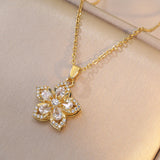 Collier pendentif rotatif à 360° à cinq pétales de fleur
