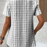 T-shirt décontracté col V à carreaux rayés