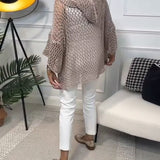 Pull à capuche uni à découpes étoiles