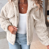 Freja | Manteau en peluche à coupe courte et chaude pour femme