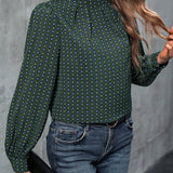 Blouse au style et imprimés vintage