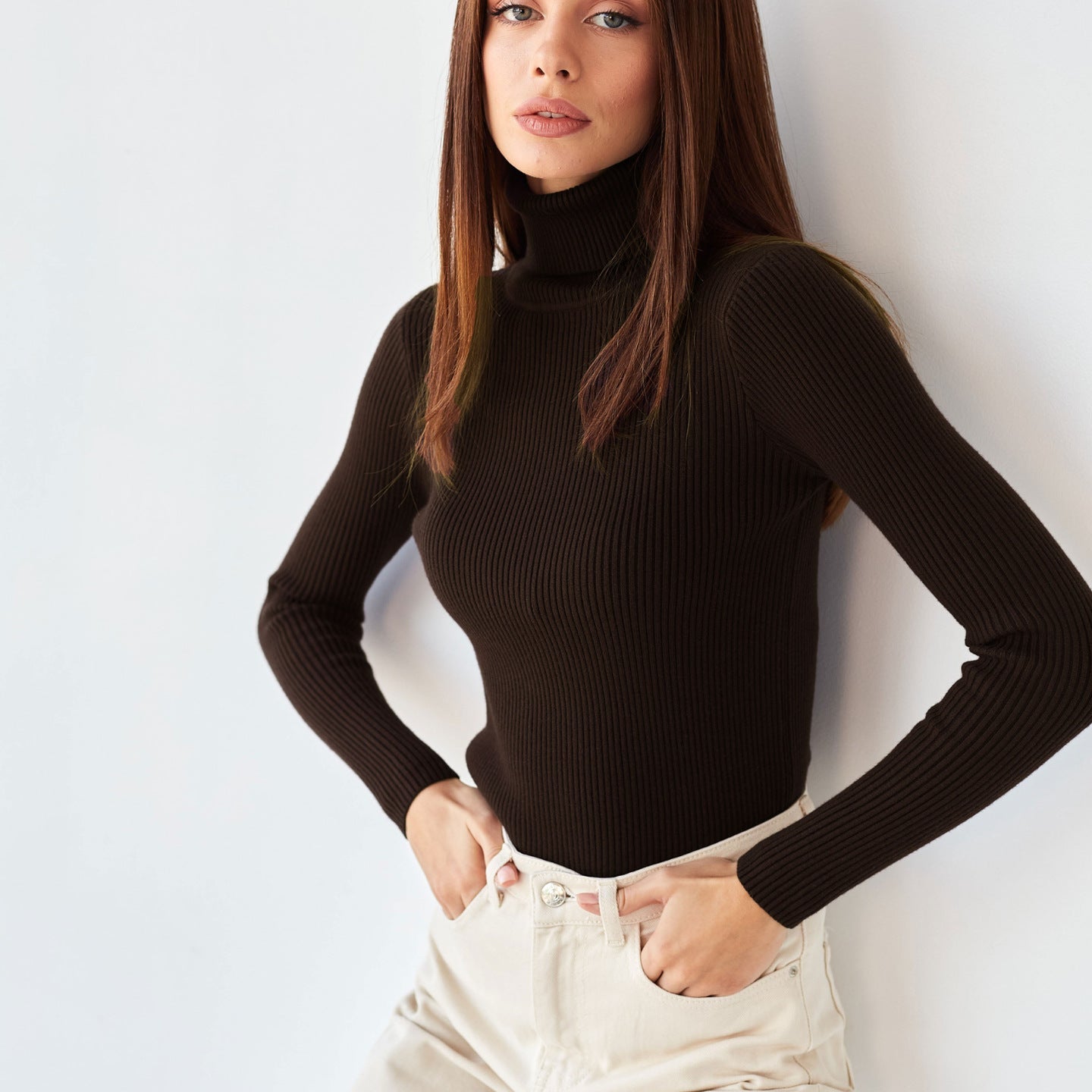 Solene | Pull col roulé classique pour femme
