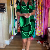Robe imprimée droite à col en V
