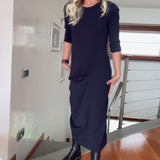 Robe élégante plissée à col rond de couleur unie