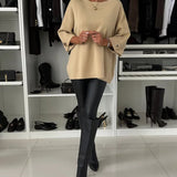 Pull tendance à boutons et col rond de couleur unie