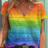 T-shirt décontracté à col en V et imprimé arc-en-ciel