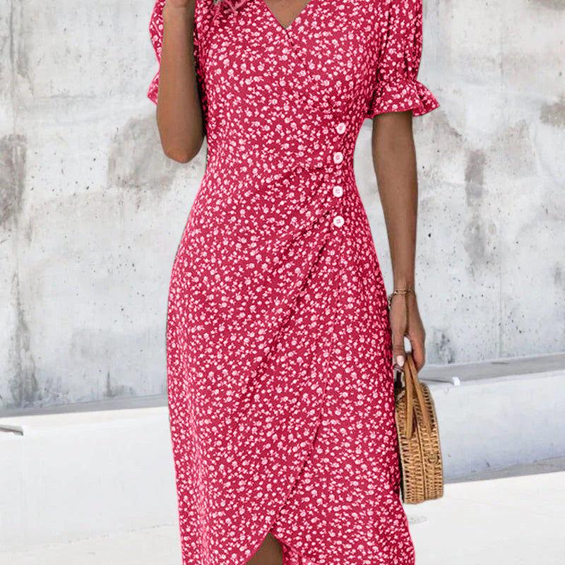 Robe à imprimé floral avec manches courtes et bouton