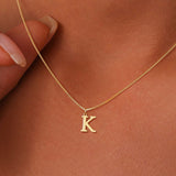 Collier à 26 lettres anglaises à la mode et exquis