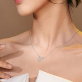 Collier d'amour bicolore à la mode