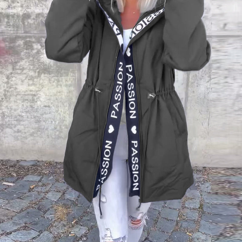 Manteau à capuche décontracté avec cordon de serrage et imprimé lettre