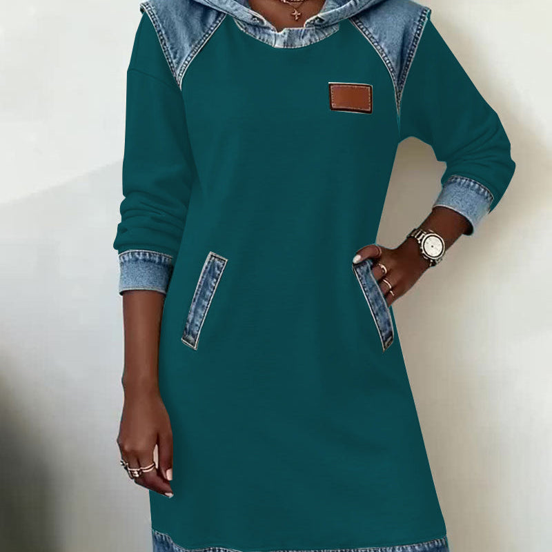 Robe À Capuche Avec Empiècements Contrastés
