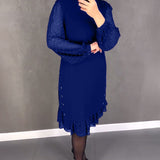 Robe élégante à pois et manches longues