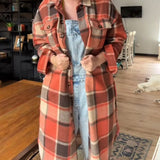 Manteau décontracté à carreaux avec boutons