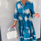 Robe à imprimé floral et manches 3/4