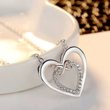 Collier d'amour bicolore à la mode