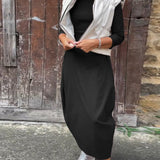 Robe élégante simple à manches longues avec poche de couleur unie