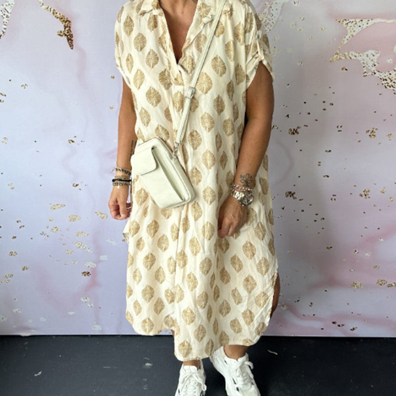 Robe ample à revers et manches courtes