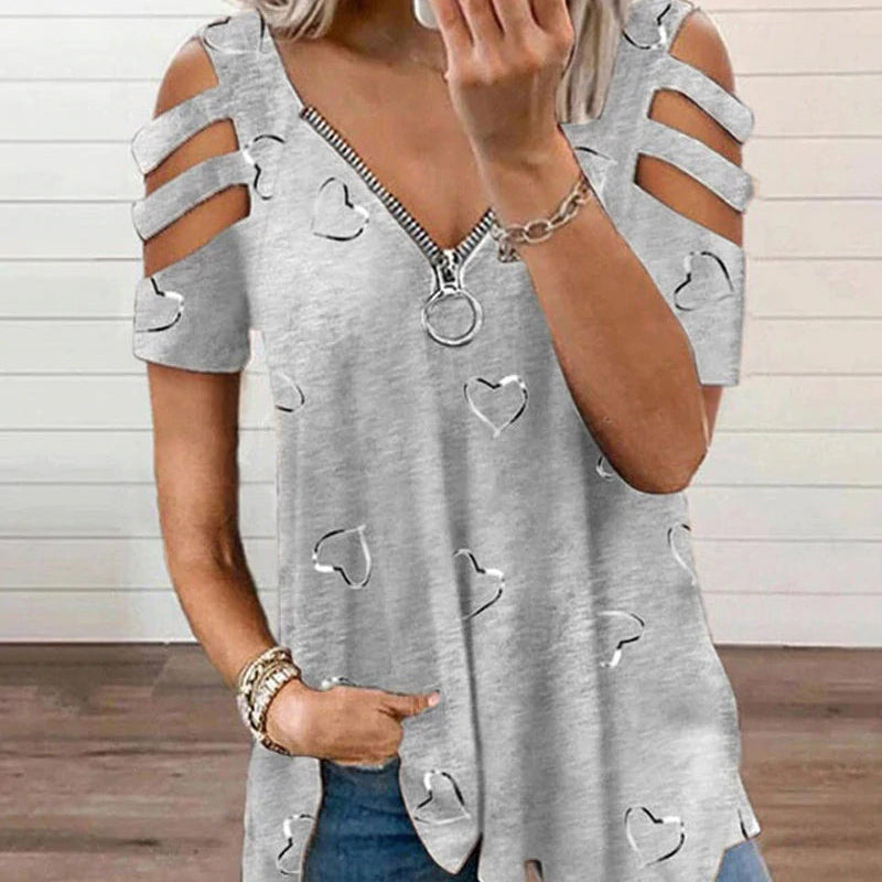 T-shirt zippé à col en V avec imprimé cœur
