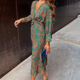 Robe élégante à manches longues et col en V imprimé vintage