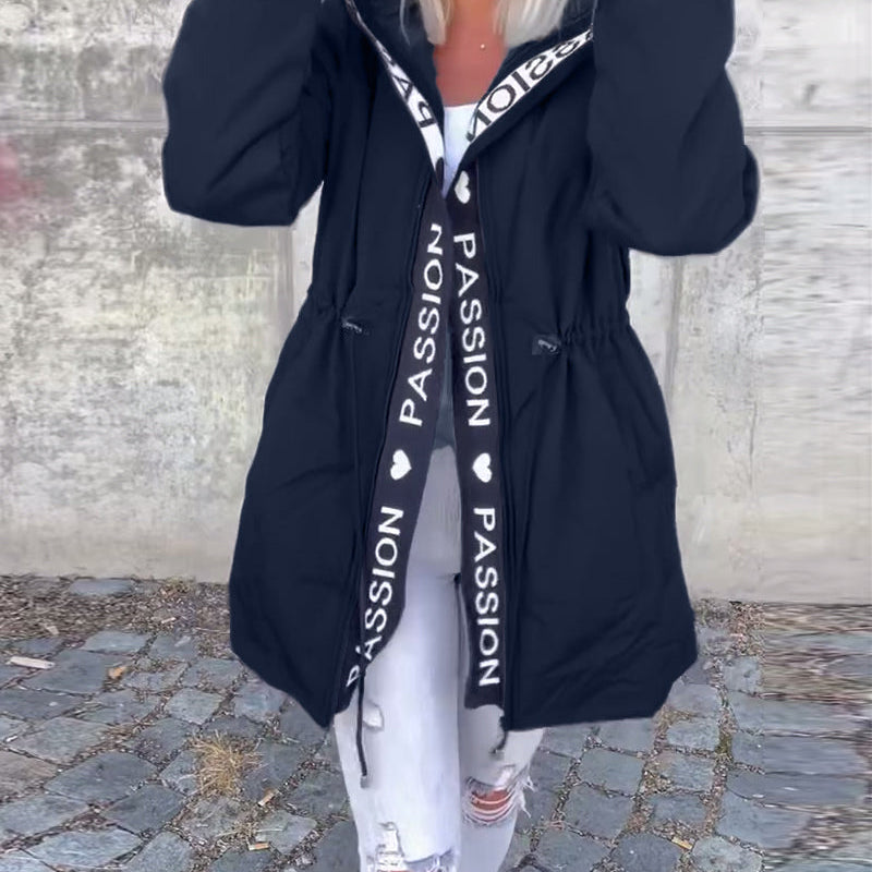 Manteau à capuche décontracté avec cordon de serrage et imprimé lettre