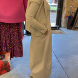 Robe de couleur unie et à manches longues