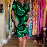 Robe imprimée droite à col en V