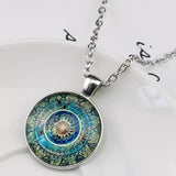 Ensemble collier de pierres précieuses fleur de mandala