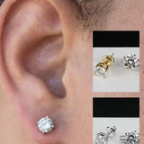 Boucles d'oreilles à tige rondes classiques en zircon