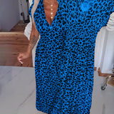 Robe élégante à imprimé léopard et col en V