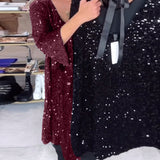 Robe En Velours Pailletée Avec Décolleté Large
