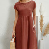 Robe ample à encolure ronde