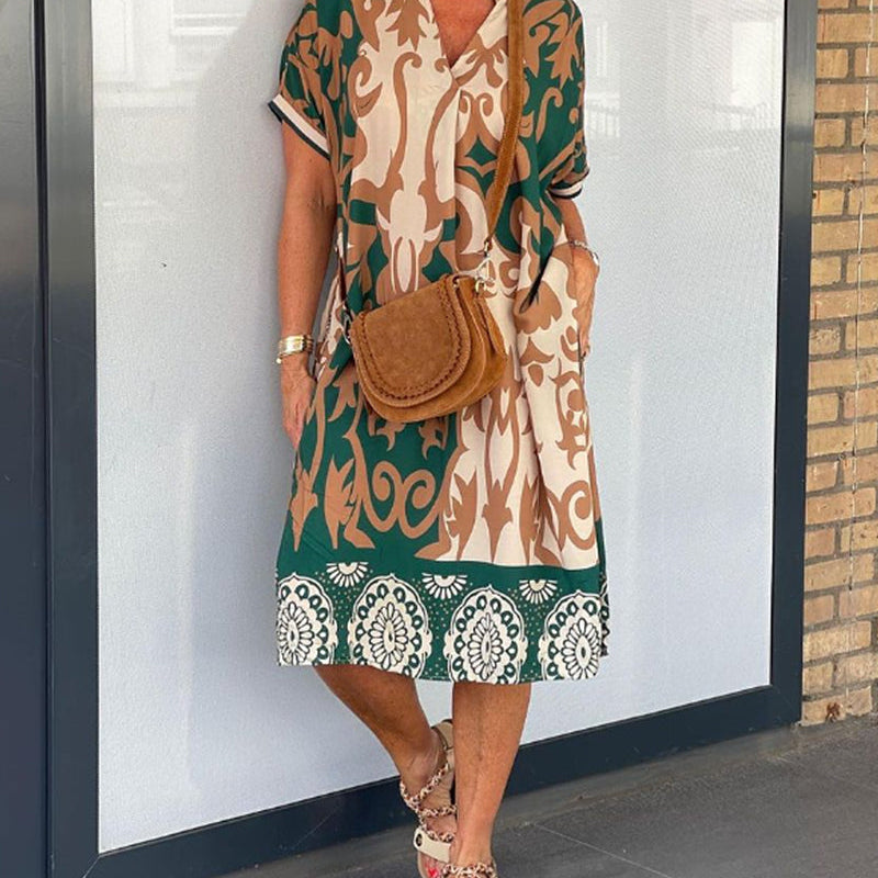 Robe à imprimé géométrique et col en V