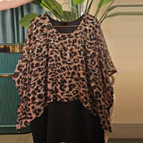 T-Shirt Imprimé Léopard À Paillettes Manches Chauve-Souris