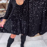 Robe En Velours Pailletée Avec Décolleté Large