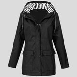 Veste Pour Femmes Avec Caractéristiques Étanche À L'eau Et Au Vent