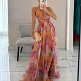 Robe d’été fluide à imprimé fleuri – silhouette féminine et légère