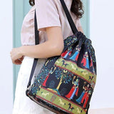 Sac à bandoulière avec cordon de serrage de style ethnique
