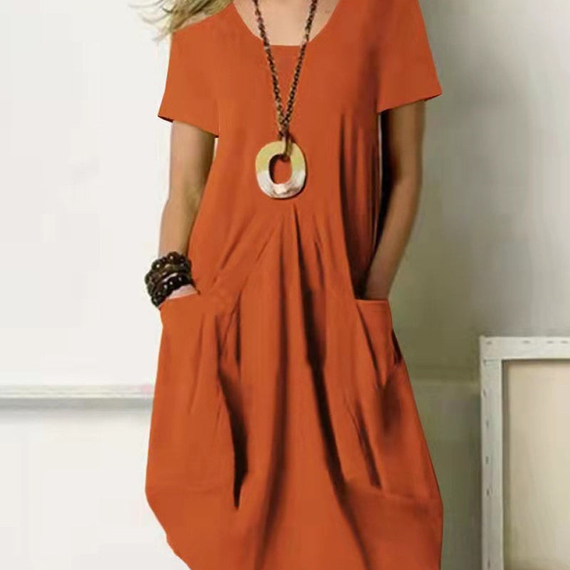 Robe unie col rond manches courtes