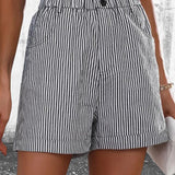 Short imprimé à rayures taille haute