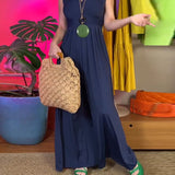 Robe longue slim élégante sans manches