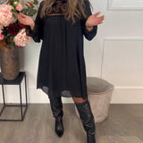 Robe Avec Détail de Découpe en Dentelle, Design à Manches Bouffantes Et Aura Élégante