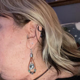 Boucles d'oreilles simples en cuir boho avec fleur en corde