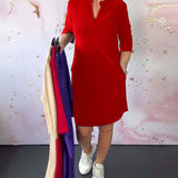 Robe à couleur unie et col en V