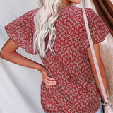 Chemise plissée à manches courtes et col V