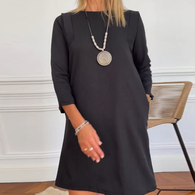Robe droite élégante à manches longues
