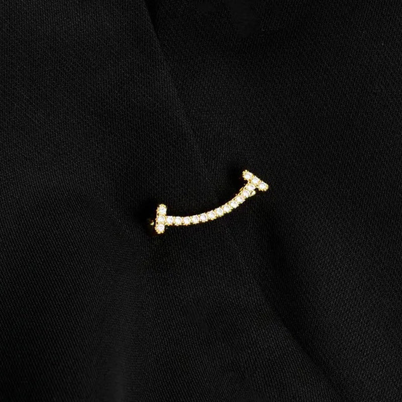 Broche smiley mignonne