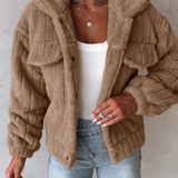 Freja | Manteau en peluche à coupe courte et chaude pour femme