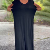 Robe longue de couleur unie avec poche et manche courte